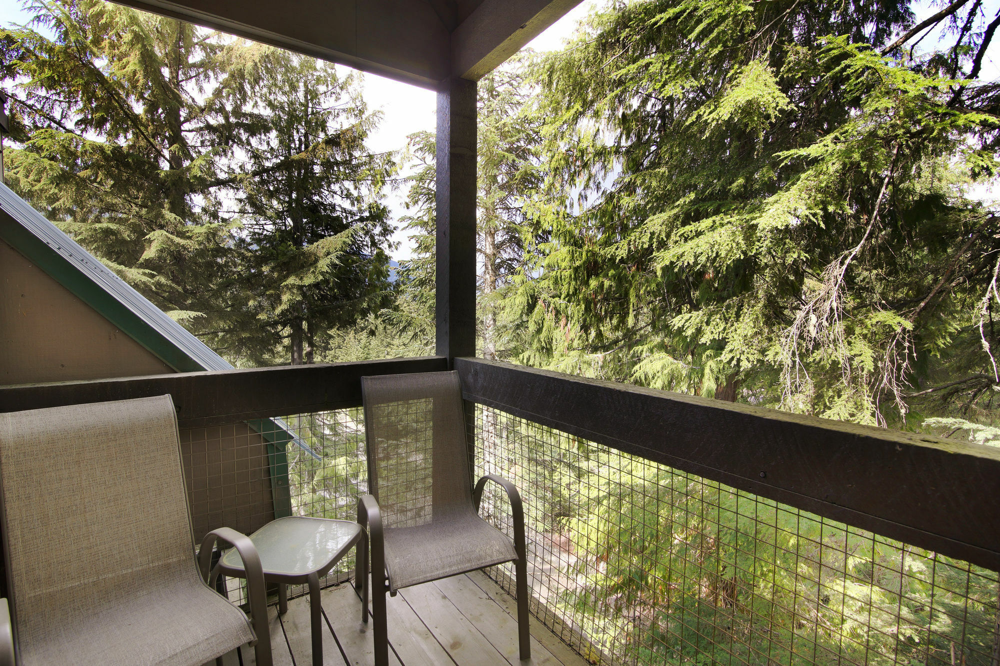 Whiski Jack Creekside Whistler Exterior photo